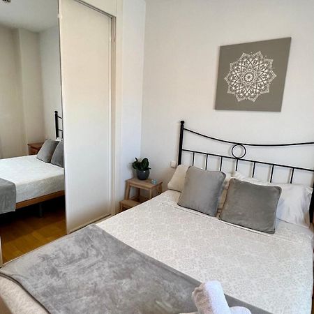 Deyanira Suite, Aeropuerto, Ifema Madrid Eksteriør billede