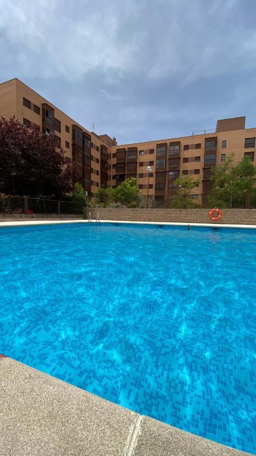 Deyanira Suite, Aeropuerto, Ifema Madrid Eksteriør billede