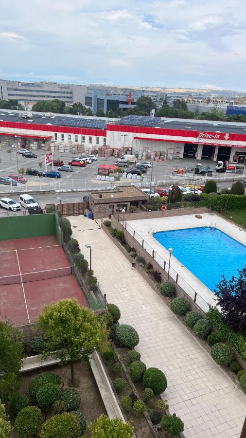 Deyanira Suite, Aeropuerto, Ifema Madrid Eksteriør billede