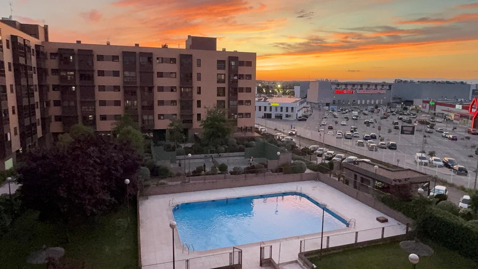 Deyanira Suite, Aeropuerto, Ifema Madrid Eksteriør billede